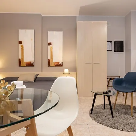 Hb Casevacanza * Бергамо