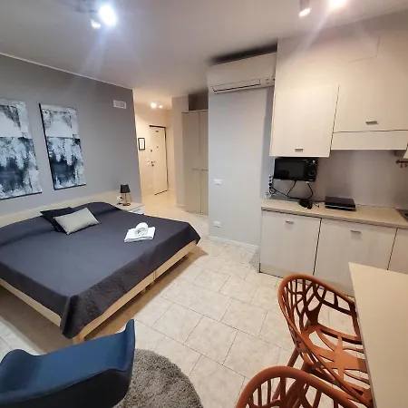 Hb Casevacanza Apartment *