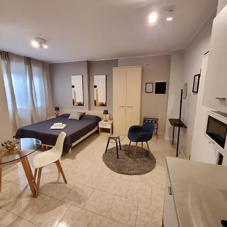 Hb Casevacanza Apartment