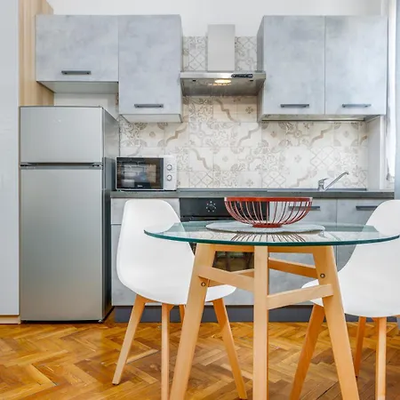 Hb Casevacanza Apartment Bergamo