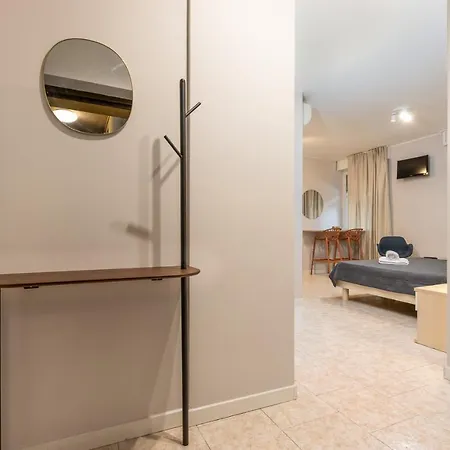 Appartement Hb Casevacanza *